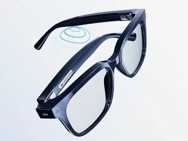 occhiali per sentire meglio